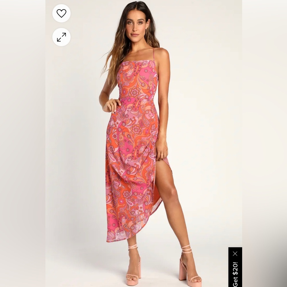 Lulu’s groovy mood, orange Paisley dress